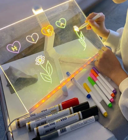 BrightNote™  LED Işıklı Yazı ve Çizim Panosu